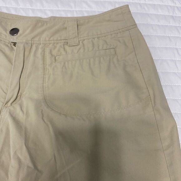 Patagonia 100% Organic Cotton Khakis Shorts Women Size 8 - Picture 3 of 9